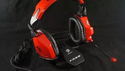 Mad Catz F.R.E.Q. 7 headset