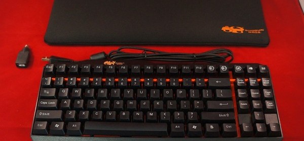 Shogun Bros. Crossblade gaming keyboard