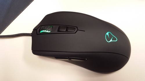 Mionix Avior 8200